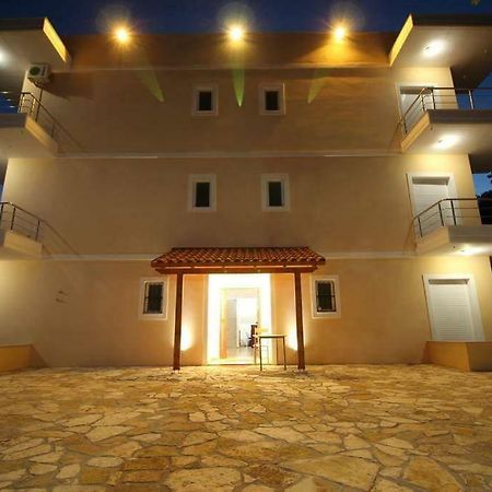 Hotel Afrodite Dhërmi 外观 照片